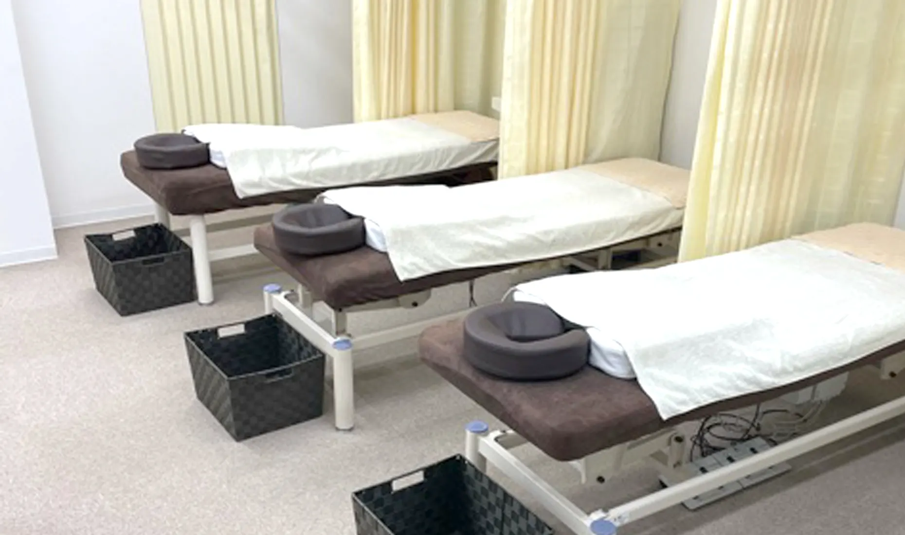 施術は全てスタッフ指名可能！